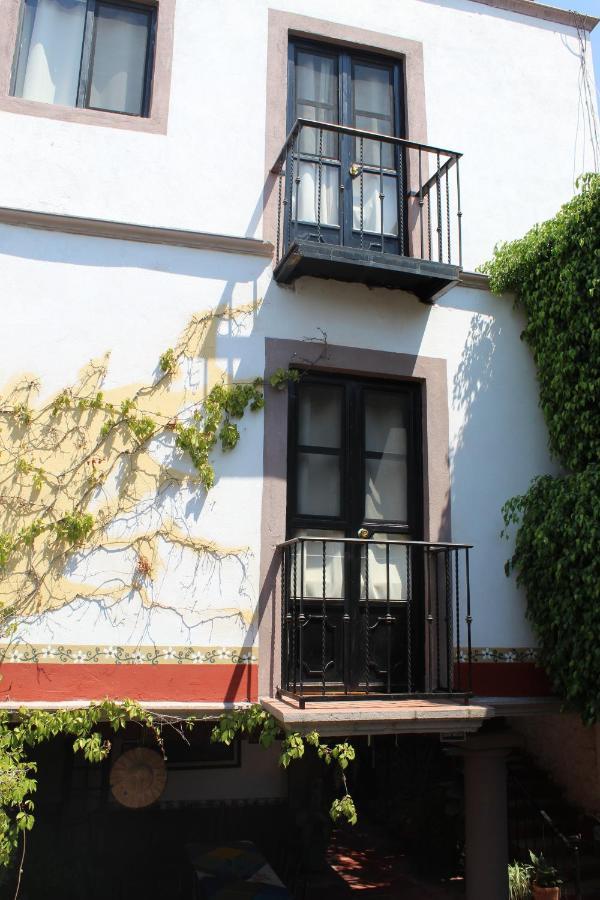 Hotel Posada Chamacuero Comonfort エクステリア 写真