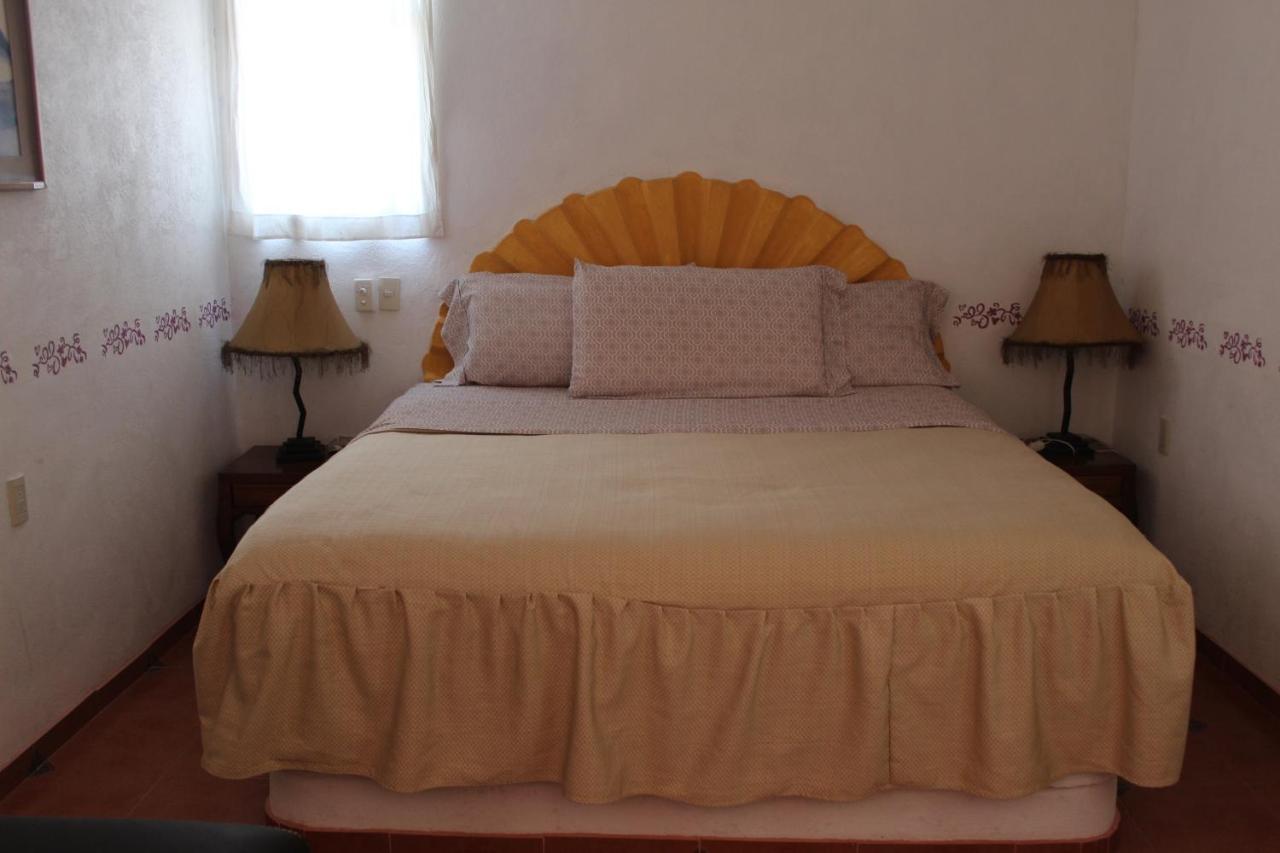 Hotel Posada Chamacuero Comonfort エクステリア 写真